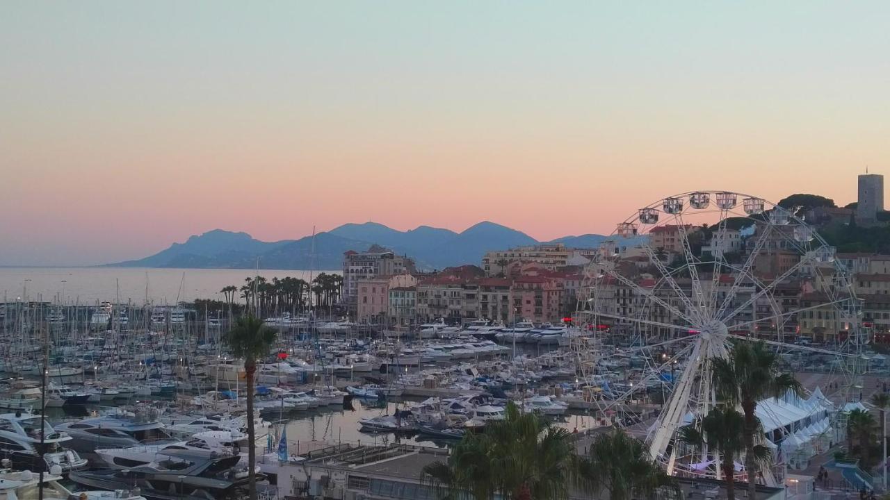 Cannes Conseil Immo - Appartement moderne à 250 m du Palais des festivals et des Plages Exterior foto