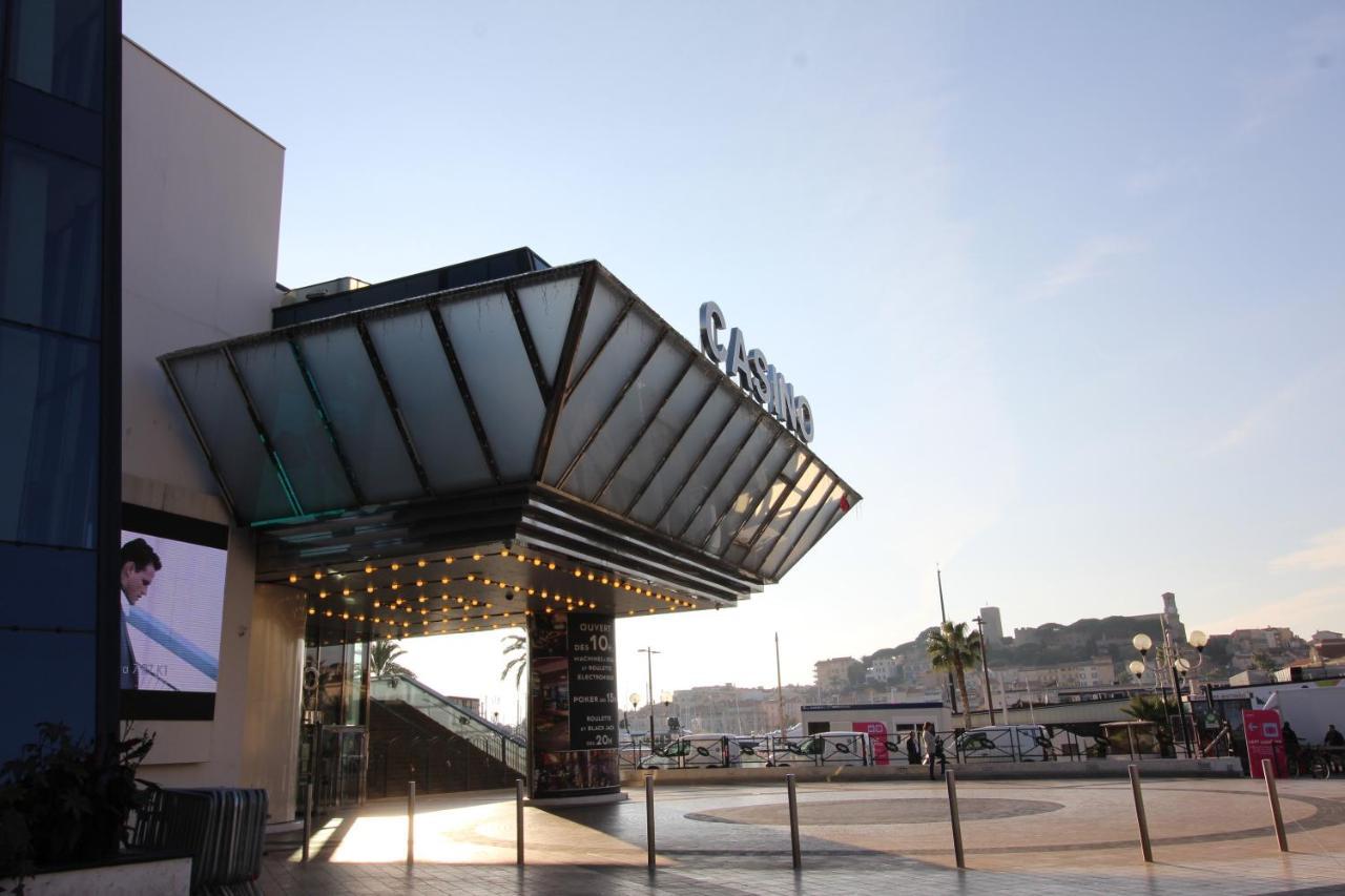 Cannes Conseil Immo - Appartement moderne à 250 m du Palais des festivals et des Plages Exterior foto
